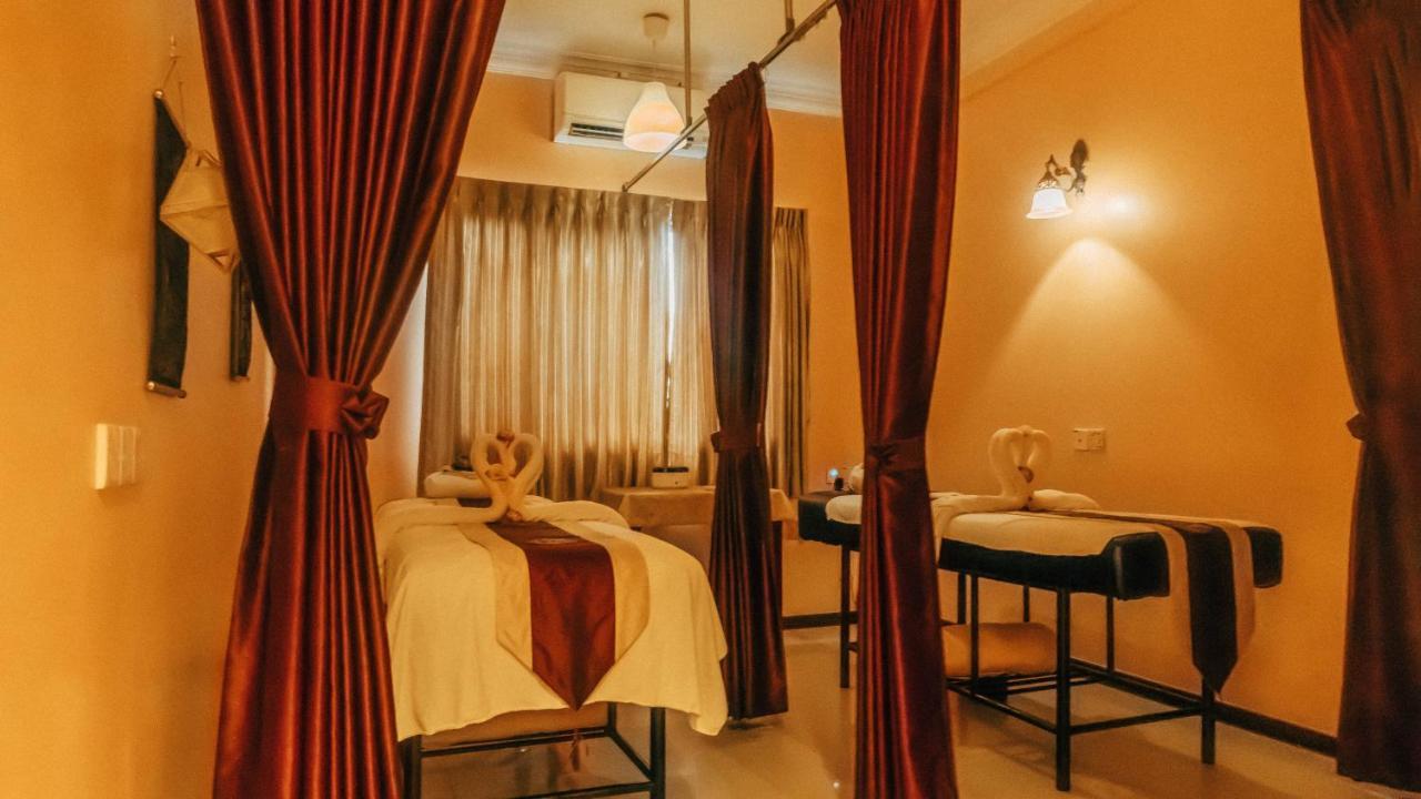 Hotel 63 Yangon Ngoại thất bức ảnh